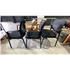 Image 4 : 3 BLACK CLIENT CHAIRS