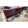 Image 4 : 3 MATCHING WOOD AND LEATHER CLIENT CHAIRS