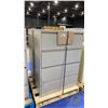 Image 2 : 2 GREY 4 DRAWER FILING CABINETS