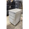Image 2 : 3 DRAWER GREY MOBILE FILING PEDESTAL