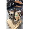Image 5 : 2 RUSTIC WOOD LOUNGE CHAIRS