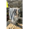 Image 4 : MOBILE CLOTHING RACK WITH ASSORTED SET DEC WARDROBE- QUEEN SHEET SETS