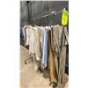 Image 4 : MOBILE CLOTHING RACK WITH ASSORTED SET DEC WARDROBE- KING SHEET SETS
