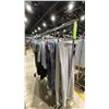 Image 4 : MOBILE CLOTHING RACK WITH ASSORTED SET DEC WARDROBE- QUEEN DUVET COVERS