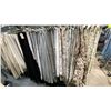 Image 3 : MOBILE CLOTHING RACK WITH ASSORTED SET DEC WARDROBE- ASSORTED DRAPES