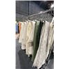 Image 2 : MOBILE CLOTHING RACK WITH ASSORTED SET DEC WARDROBE- ASSORTED DRAPES