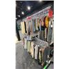 Image 1 : MOBILE CLOTHING RACK WITH ASSORTED SET DEC WARDROBE- ASSORTED PLACEMATS AND NAPKINS