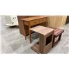 Image 4 : 2 DRAWER CONSOLE TABLE, CONTEMPORARY SIDE TABLE AND WOODEN END TABLE