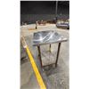 Image 2 : STAINLESS STEEL 2 TIER MOBILE TABLE
