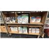 Image 3 : 4 TIER MOBILE SHELVING RACK WITH ASSORTED DOOR KNOBS