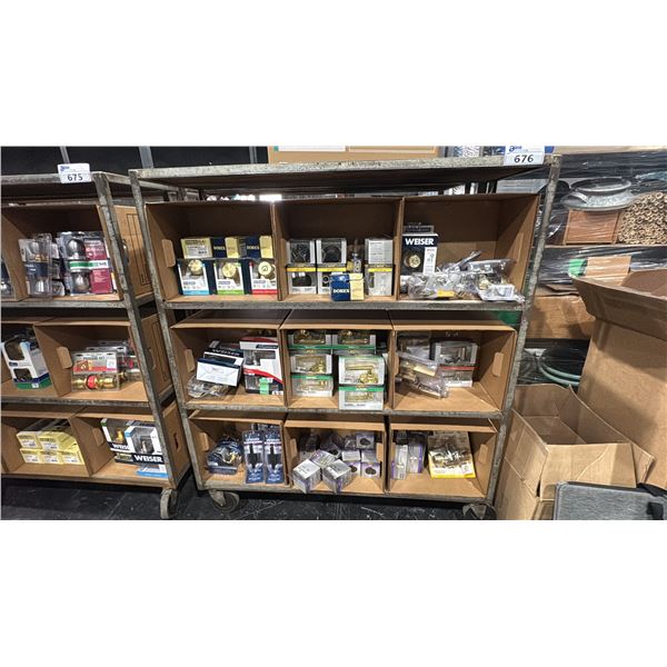 4 TIER MOBILE SHELVING RACK WITH ASSORTED DOOR KNOBS
