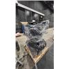 Image 2 : PALLET OF WHEELCHAIRS