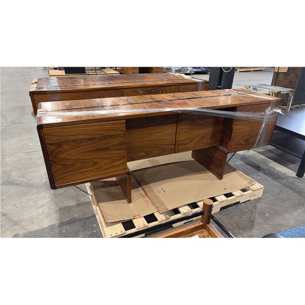 MID CENTURY MODERN ROSEWOOD 4 DRAWER WITH CENTER CUPBOARD CREDENZA