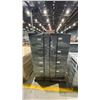 Image 3 : GROUP OF 3 GREY METAL 4 DRAWER FILING CABINETS