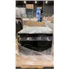Image 1 : FRIGIDAIRE BUILT IN ELECTRIC RANGE & BUILT IN SINGLE WALL OVEN