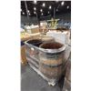 Image 2 : PALLET OF 4 WOODEN BARRELS