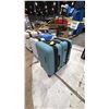 Image 2 : PAIR OF MATCHING BUGATTI ROLLING CARRY ON BAGS