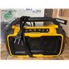 Image 6 : DEWALT BLUETOOTH RADIO, 2 BLUETOOTH SPEAKERS & POWER INVERTER