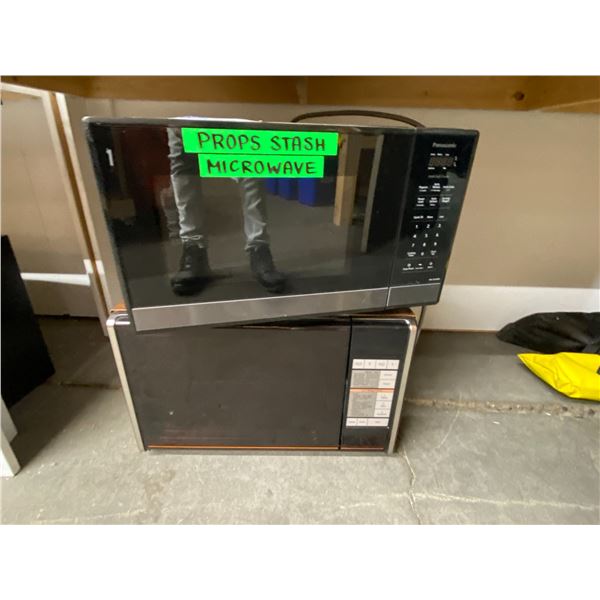 2 MICROWAVES