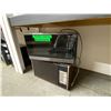 Image 3 : 2 MICROWAVES