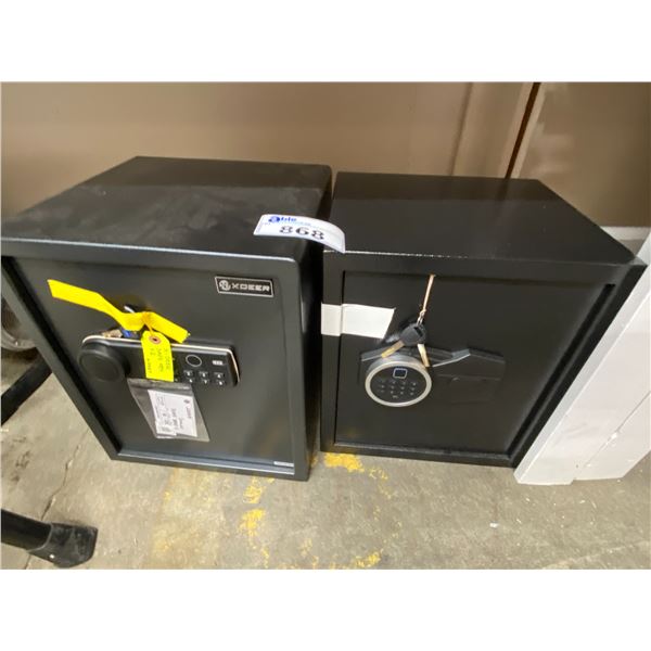 PAIR OF X DEER SAFES
