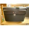 Image 5 : 3 ASSORTED ROLLING SUITCASES