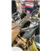 Image 3 : 4 ASSORTED WHEELBARROWS