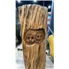Image 4 : CARVED TREE STUMP WITH OWL FACES