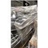 Image 4 : PALLET OF ASSORTED GARBAGE CANS