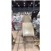 Image 1 : VINTAGE DENTIST CHAIR
