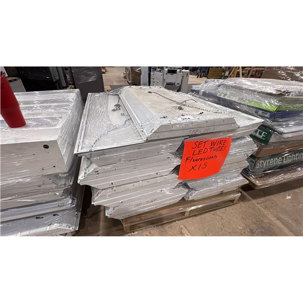 PALLET OF LIGHT PANELS