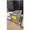 Image 1 : PALLET OF WOOD LAMP POST ARMS