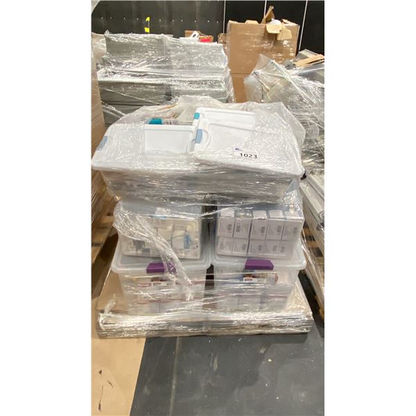 PALLET OF ASSORTED LIGHTBULBS