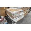 Image 2 : PALLET OF ASSORTED FLOURESCENT LIGHT COVERS