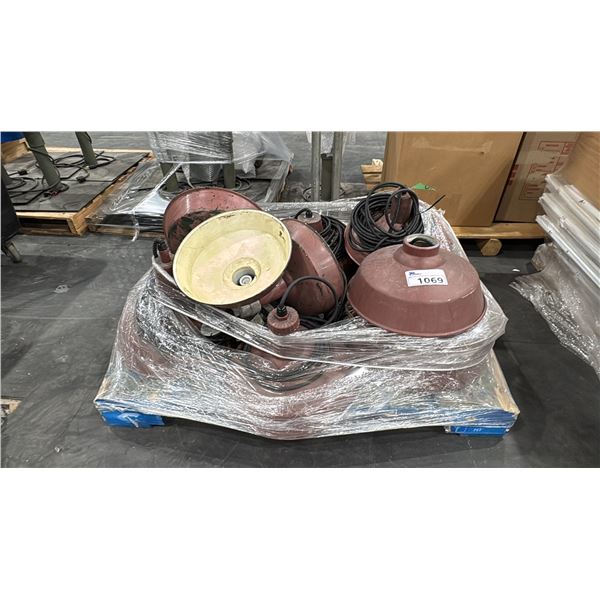 PALLET OF CHINA HAT LIGHTS