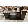 Image 1 : LARGE 5 DRAWER DESK WITH OVERHEAD CABINET & SIMILAR OFFICE CABINET