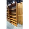 Image 2 : TEAK BOOKSHELF