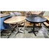 Image 1 : 2 ROUND TABLES