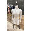 Image 1 : MANNEQUIN BODY ON METAL STAND