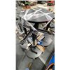 Image 2 : PALLET OF 5 ROUND BLACK BAR HEIGHT TABLES