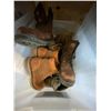 Image 5 : APPROX 11 BINS OF ASSORTED MENS BOOTS