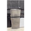 Image 1 : MAGIC CHEF STAINLESS STEEL TOP FREEZER MINI FRIDGE
