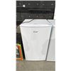 Image 1 : WHITE MASTER CHEF MINI FRIDGE