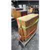 Image 1 : SOLID WOOD SQUARE TABLE