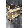 Image 1 : 2 SMALL BENCHES