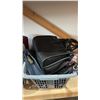 Image 5 : 4 BASKETS OF ASSORTED PURSES