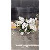 Image 1 : GROUP OF 4 ARTIFICIAL FLOWER PLANTS