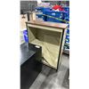 Image 3 : 2 DRAWER FILE CABINET AND METAL BOOKSHELF