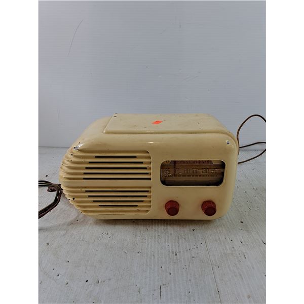 Untested Stewart-Warner Radio