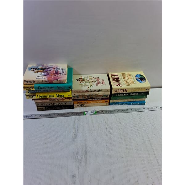 Collection of Danielle Steel Books, Wanderlust, Jewels, Message From Nam